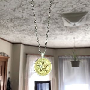 Silver plated pentacle with fabulous design silver plated necklace